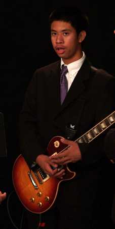 Singer Earl Thomas