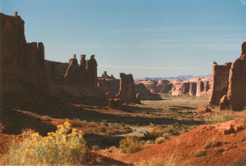 threegossips156c12b.jpg