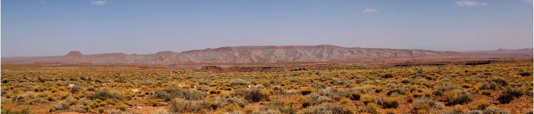 Canyonlands, Goosenecks of the San Juan River, and the Moki Dugway, Utah by Phil Konstantin><BR>These are the ranges east of the Goosenecks, north of Mexican Hat, Utah<BR><Br>
<IMG SRC=